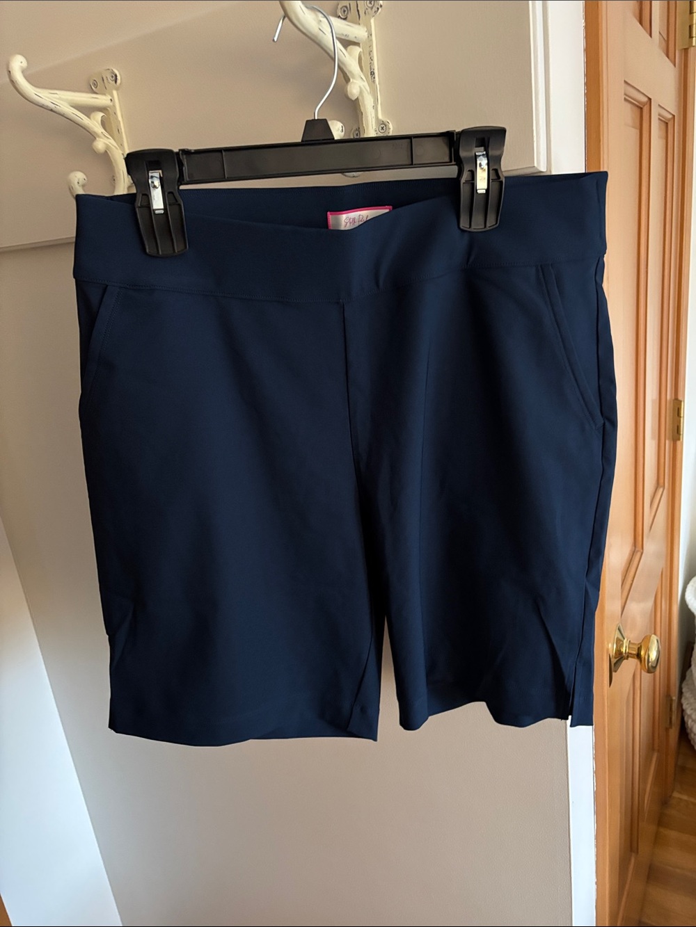 NWOT - Stella Parker Navy Stretch Bermuda Shorts